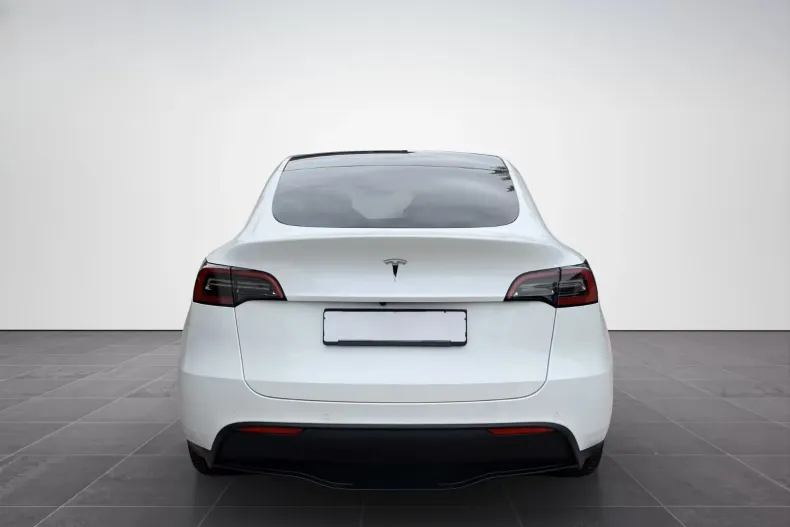 Tesla Model Y din 2022 cu 22.500 km - oferta TES212957 - foto 8