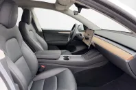 Tesla Model Y din 2022 cu 22.500 km - oferta TES212957 - foto 13