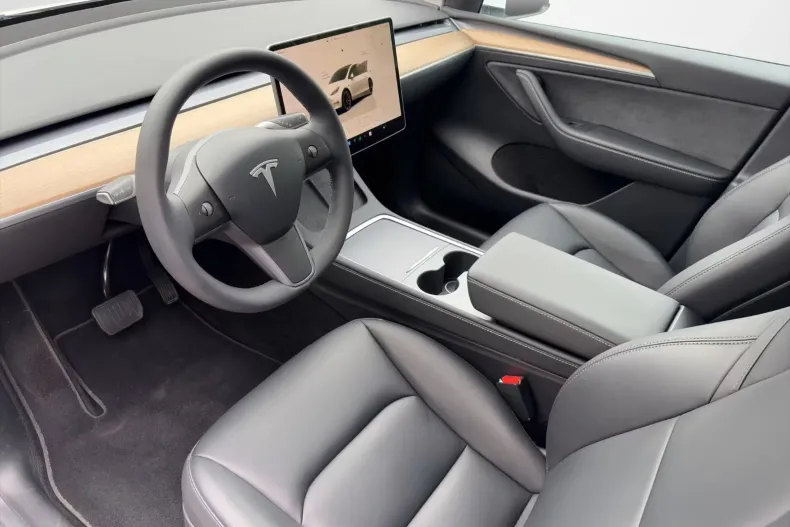 Tesla Model Y din 2022 cu 22.500 km - oferta TES212957 - foto 15