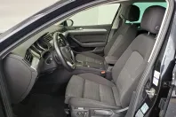 Volkswagen Passat din 2022 cu 116.647 km - oferta VOL212961 - foto 6