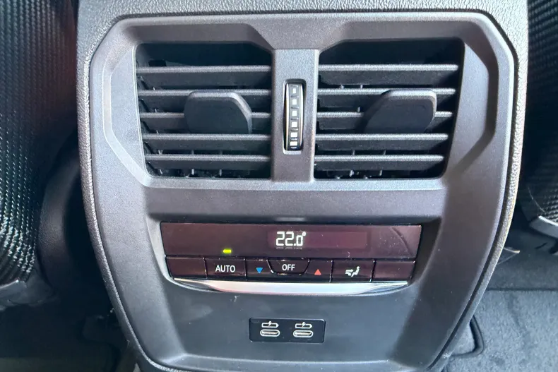BMW M3 (Seria 3) din 2025 cu 6.100 km - oferta BMW212964 - foto 19