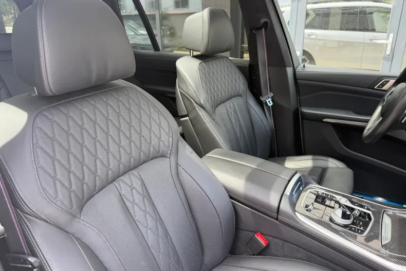 BMW X7 (Seria X) din 2023 cu 34.960 km - oferta BMW212966 - foto 11