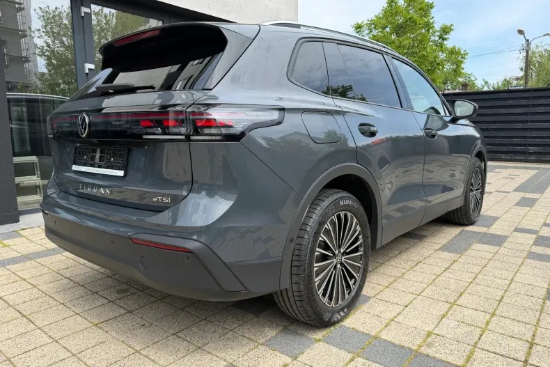 Volkswagen Tiguan din 2024 cu 28.517 km - oferta VOL212967 - foto 6