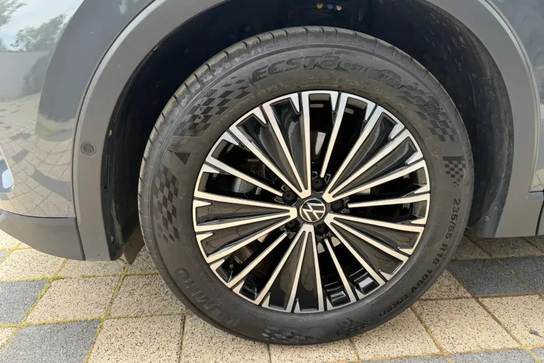 Volkswagen Tiguan din 2024 cu 28.517 km - oferta VOL212967 - foto 20