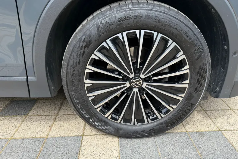 Volkswagen Tiguan din 2024 cu 28.517 km - oferta VOL212967 - foto 23