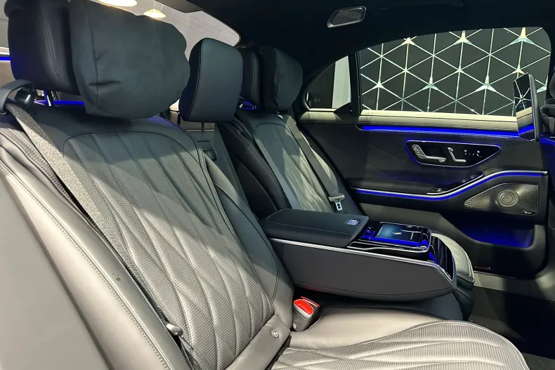 Mercedes-Benz S 63 AMG (Clasa S) din 2024 cu 22.500 km - oferta MER212973 - foto 19