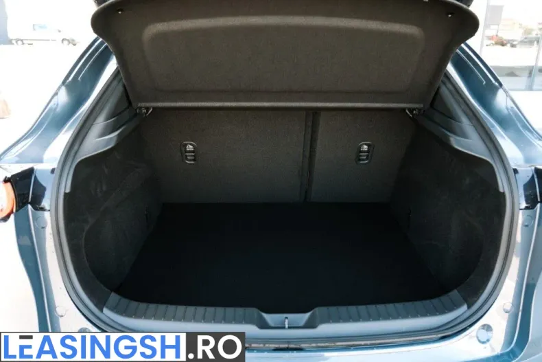 Mazda CX-30 din 2025 cu 1 km - oferta MAZ212985 - foto 13