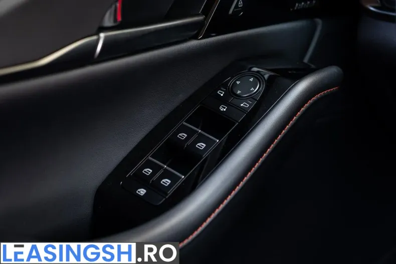 Mazda CX-30 din 2025 cu 1 km - oferta MAZ212985 - foto 30