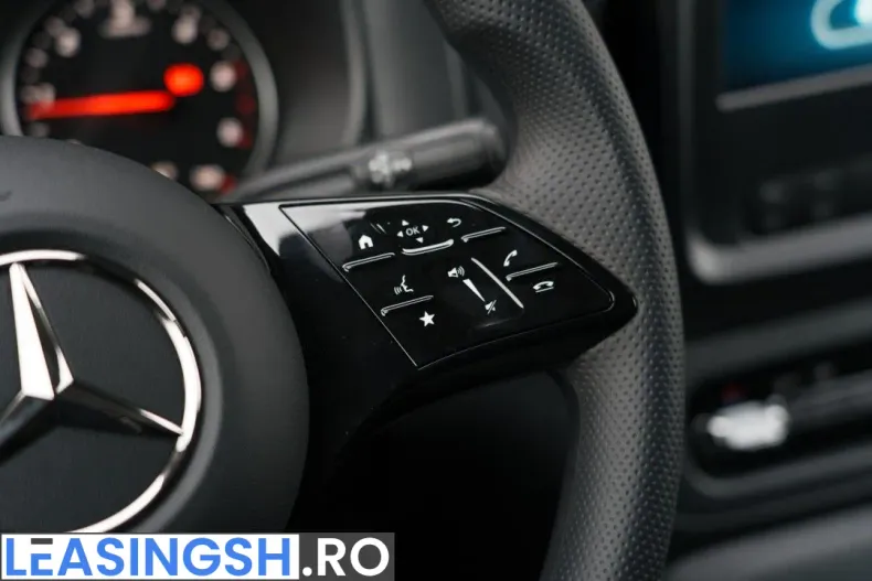 Mercedes-Benz Vito din 2025 cu 1 km - oferta MER212989 - foto 26