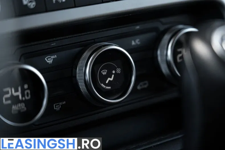 Mercedes-Benz EQT din 2023 cu 8.961 km - oferta MER212993 - foto 28