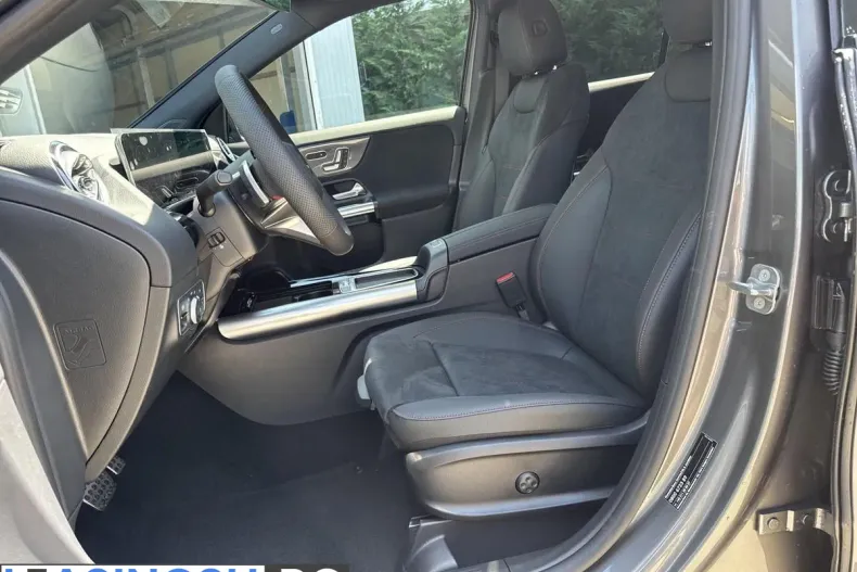 Mercedes-Benz GLA din 2025 cu 13.557 km - oferta MER213003 - foto 14