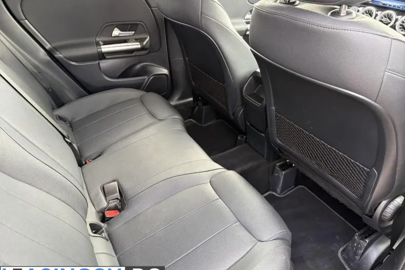 Mercedes-Benz GLA din 2024 cu 38.119 km - oferta MER213004 - foto 13