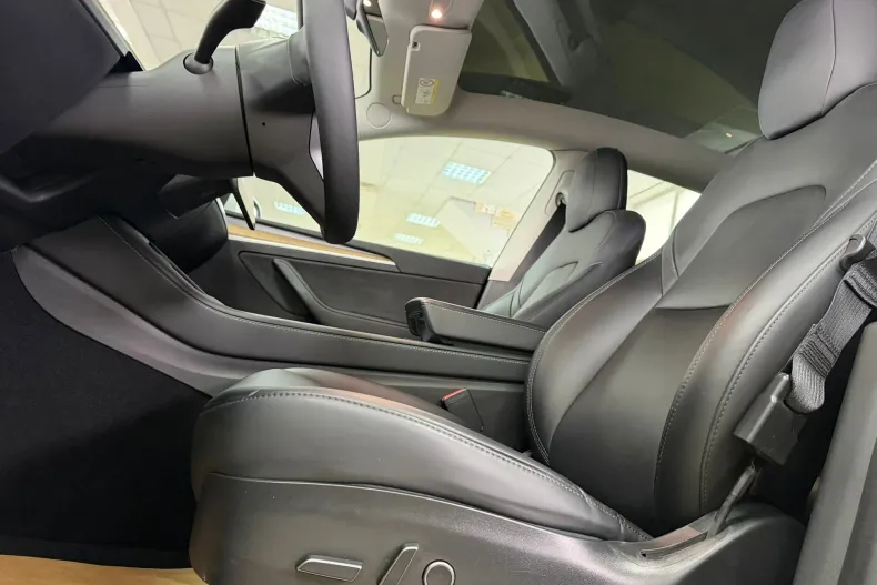 Tesla Model Y din 2021 cu 124.700 km - oferta TES213009 - foto 5