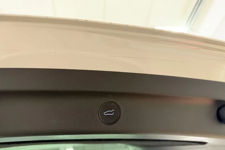 Tesla Model Y din 2021 cu 124.700 km - oferta TES213009 - foto 13