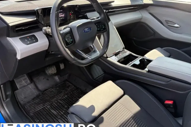 Ford Explorer din 2024 cu 6.668 km - oferta FOR213010 - foto 11