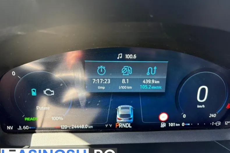 Ford Kuga din 2024 cu 24.448 km - oferta FOR213012 - foto 9