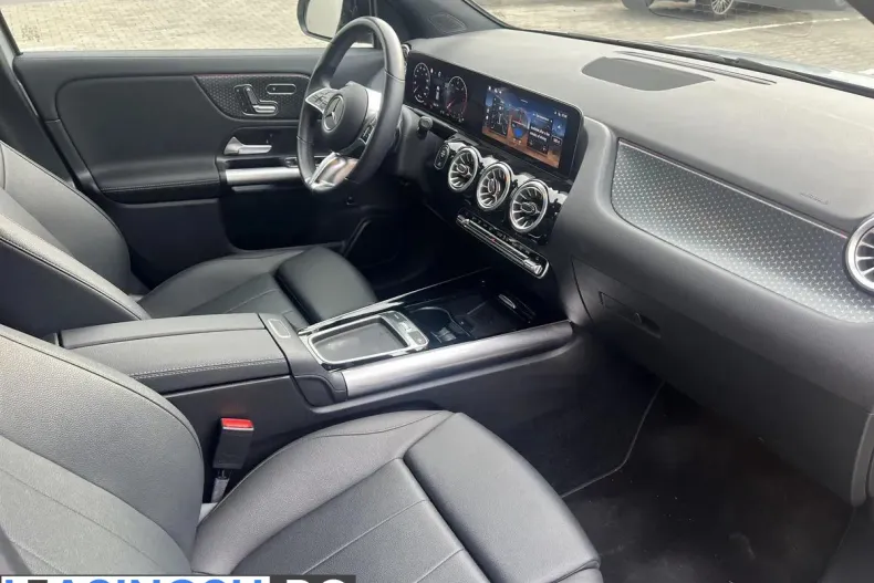 Mercedes-Benz GLA din 2024 cu 23.424 km - oferta MER213013 - foto 16
