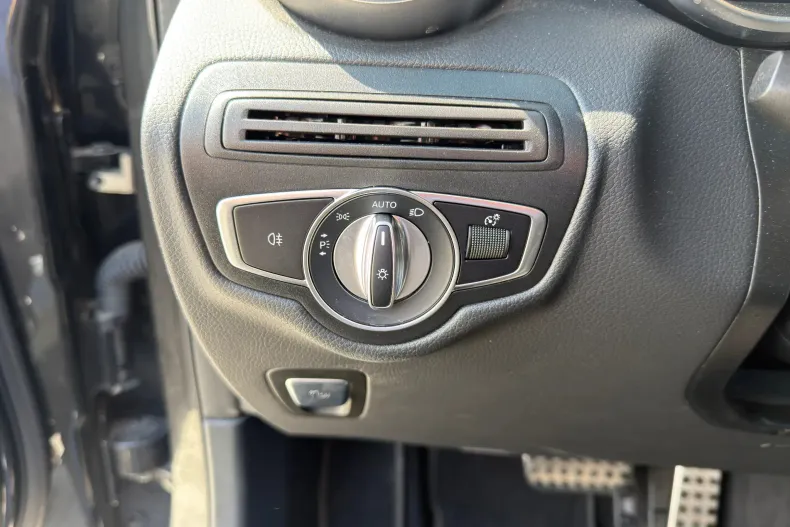 Mercedes-Benz GLC din 2021 cu 73.905 km - oferta MER213019 - foto 11