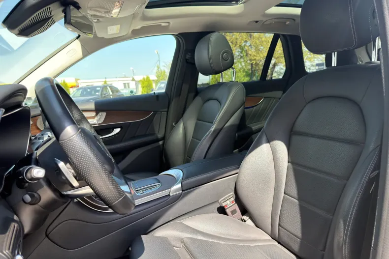 Mercedes-Benz GLC din 2021 cu 73.905 km - oferta MER213019 - foto 13