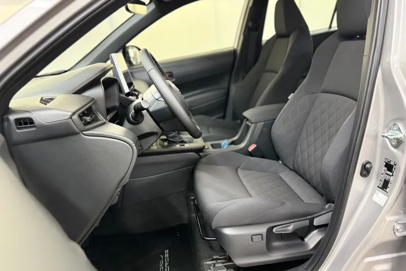Toyota Corolla Cross din 2026 cu 1 km - oferta TOY213020 - foto 6