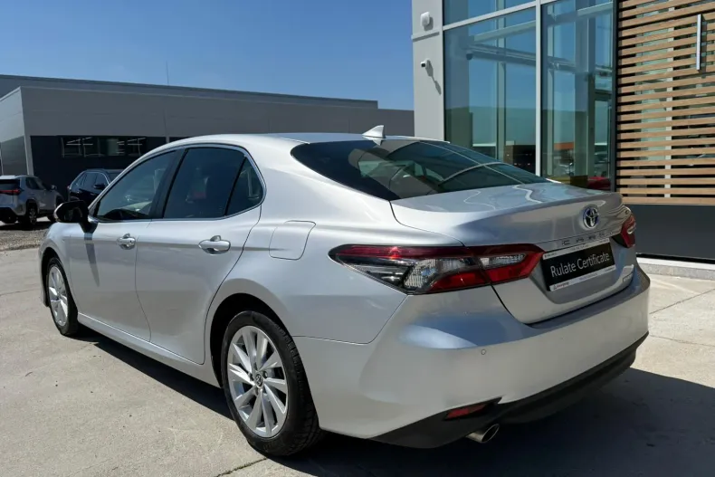 Toyota Camry din 2022 cu 71.559 km - oferta TOY213024 - foto 9