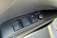 Toyota Camry din 2022 cu 71.559 km - oferta TOY213024 - foto 21
