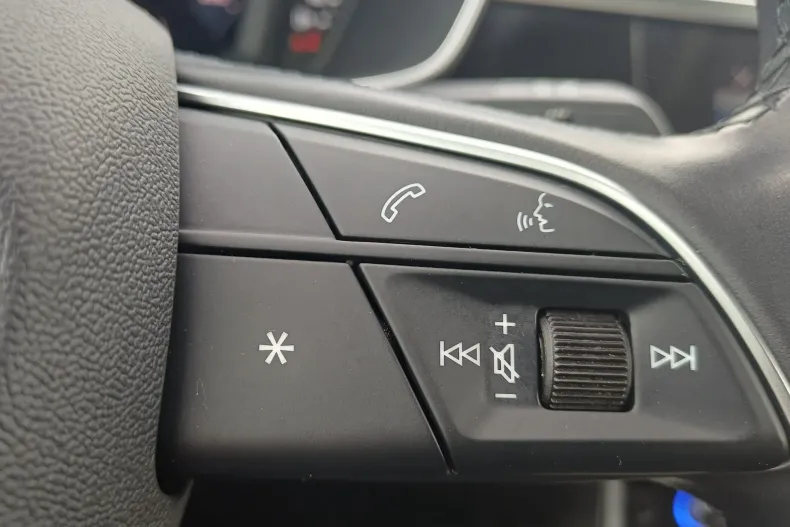 Audi Q3 din 2021 cu 83.650 km - oferta AUD213027 - foto 17