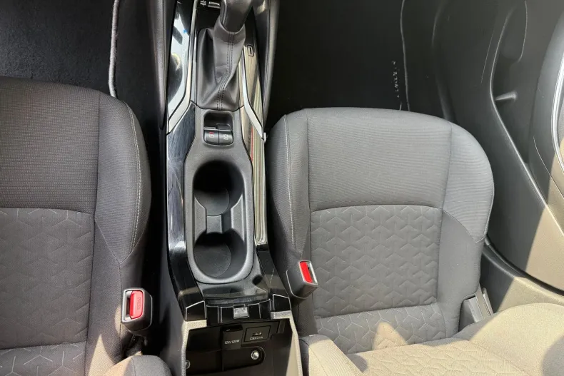 Toyota Corolla din 2021 cu 68.366 km - oferta TOY213031 - foto 23