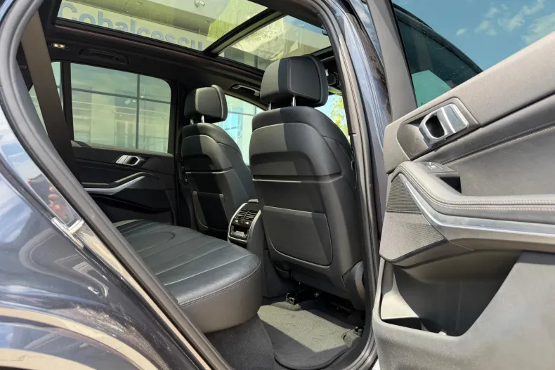 BMW X5 (Seria X) din 2022 cu 74.384 km - oferta BMW213042 - foto 11