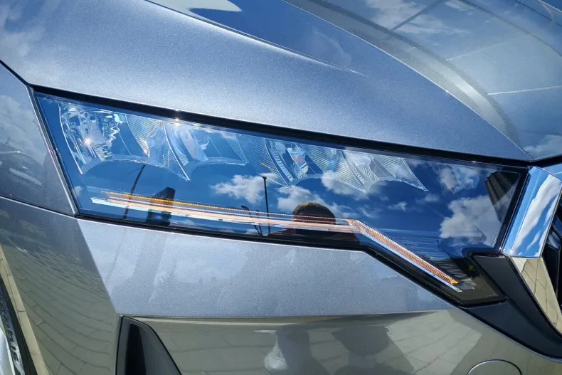 Skoda Octavia din 2025 cu 9 km - oferta SKO213043 - foto 2