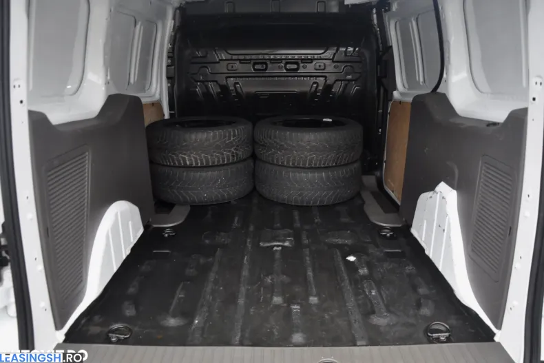 Ford Transit Connect din 2020 cu 110.579 km - oferta FOR213055 - foto 8