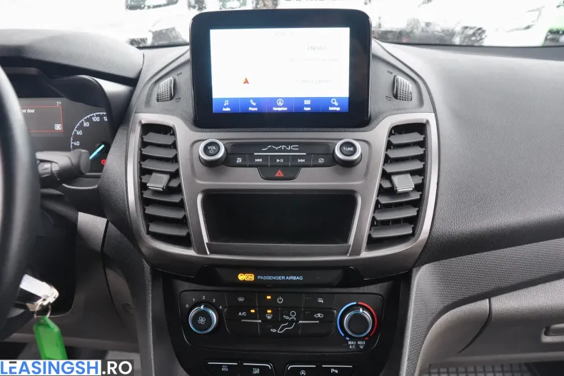 Ford Transit Connect din 2020 cu 110.579 km - oferta FOR213055 - foto 16