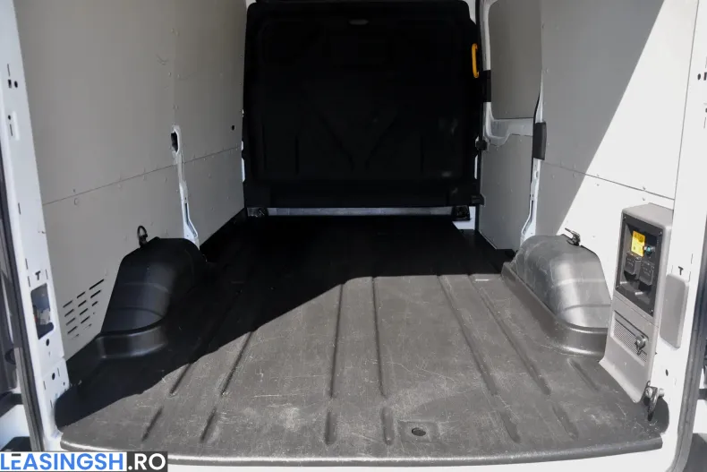 Ford Transit din 2023 cu 11.797 km - oferta FOR213057 - foto 8