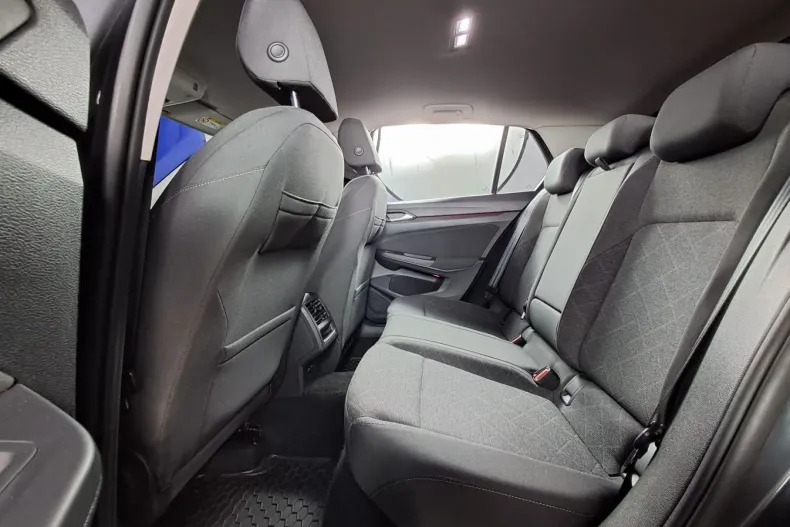 Volkswagen Golf din 2021 cu 92.817 km - oferta VOL213058 - foto 27