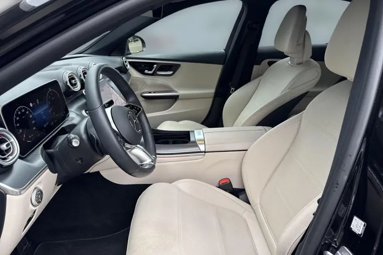 Mercedes-Benz C din 2024 cu 10.563 km - oferta MER213061 - foto 14