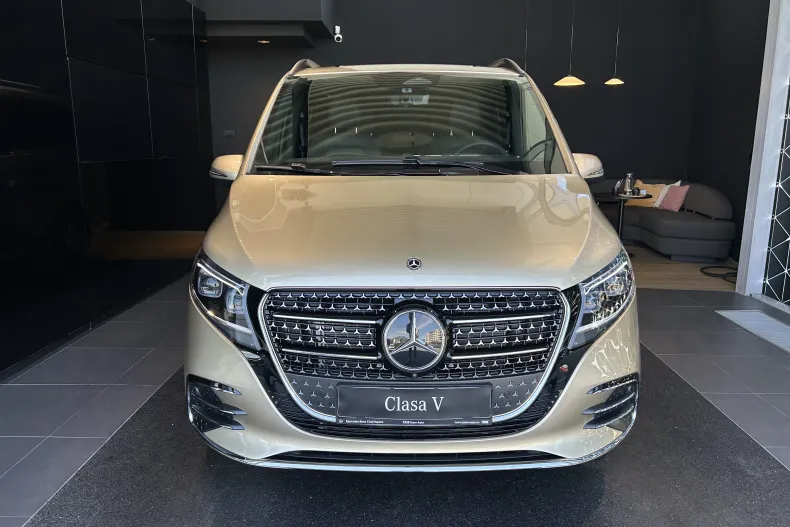 Mercedes-Benz V din 2026 cu 11 km - oferta MER213073 - foto 1