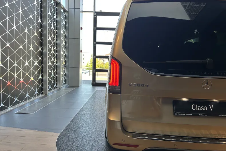 Mercedes-Benz V din 2026 cu 11 km - oferta MER213073 - foto 22