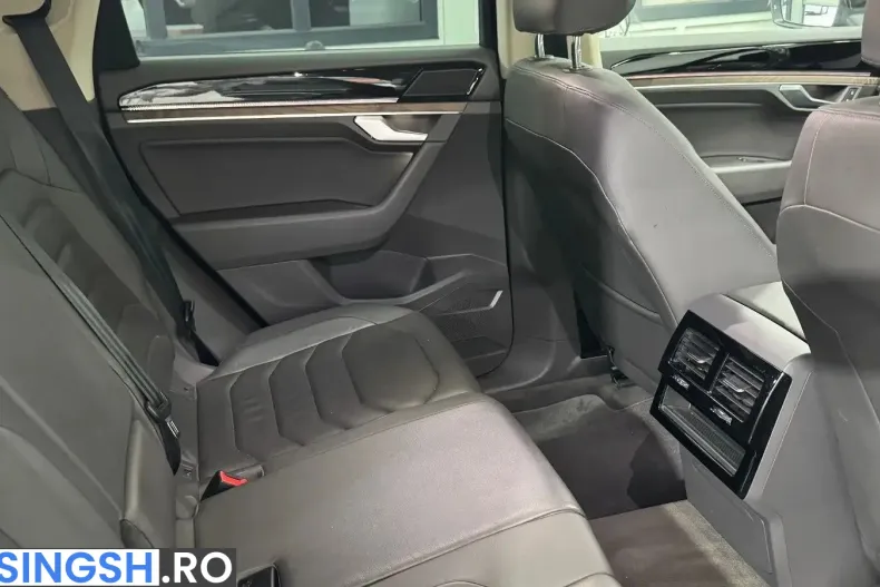Volkswagen Touareg din 2020 cu 123.000 km - oferta VOL213084 - foto 16