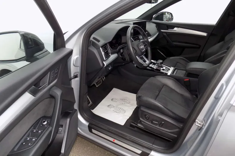 Audi Q5 din 2023 cu 56.511 km - oferta AUD213095 - foto 11