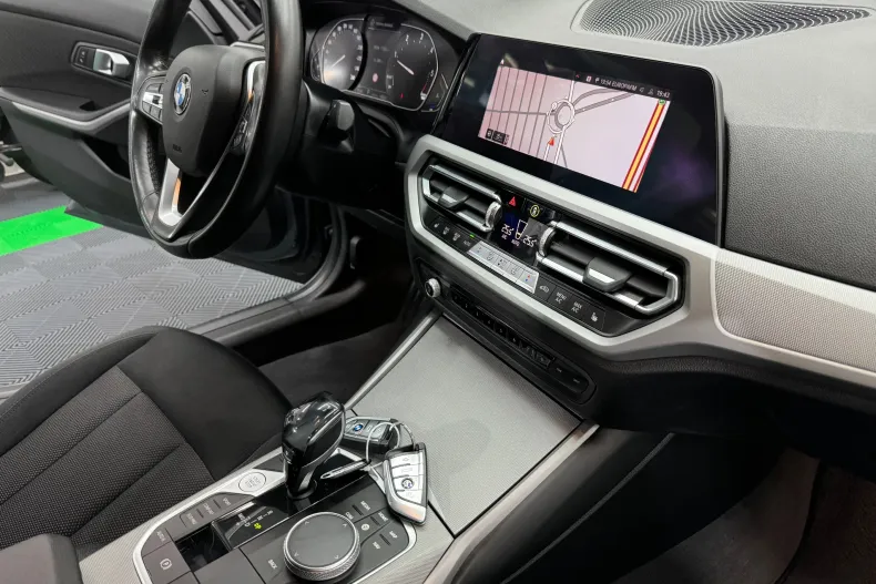 BMW 320d (Seria 3) din 2020 cu 84.997 km - oferta BMW213096 - foto 18