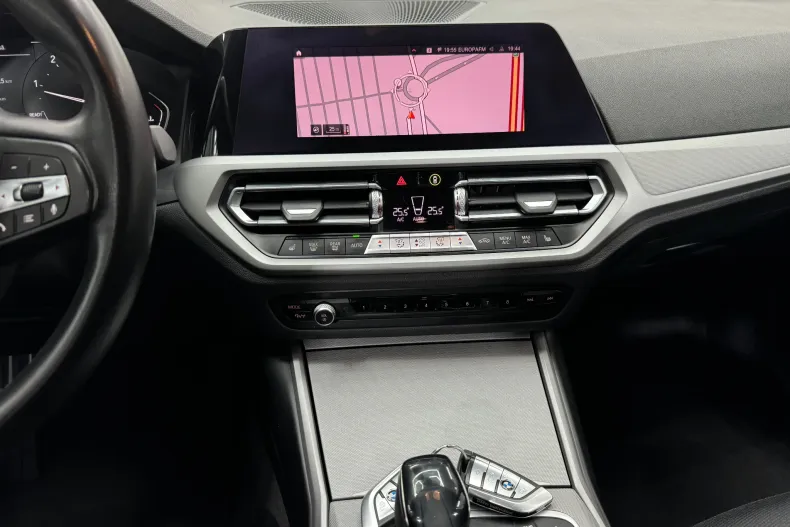 BMW 320d (Seria 3) din 2020 cu 84.997 km - oferta BMW213096 - foto 21