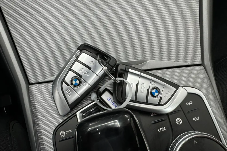BMW 320d (Seria 3) din 2020 cu 84.997 km - oferta BMW213096 - foto 34