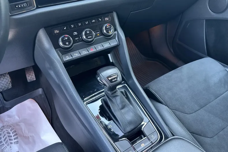 Skoda Kodiaq din 2023 cu 81.664 km - oferta SKO213097 - foto 24