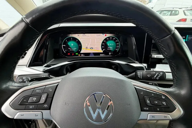 Volkswagen Multivan din 2023 cu 82.657 km - oferta VOL213100 - foto 13