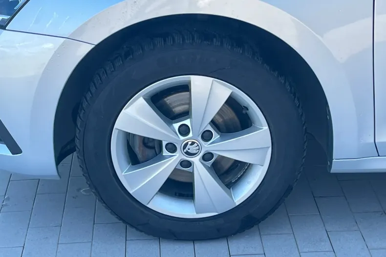 Skoda Octavia din 2022 cu 75.803 km - oferta SKO213112 - foto 4