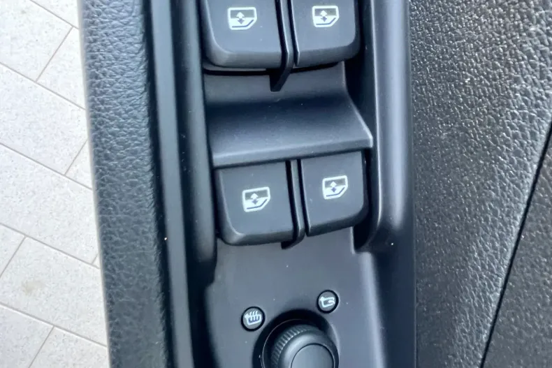 Audi Q2 din 2023 cu 31.587 km - oferta AUD213113 - foto 7