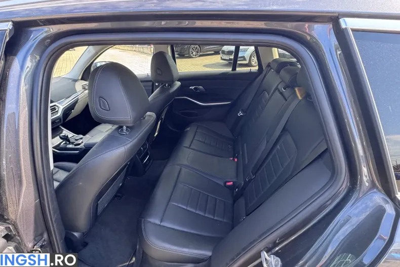 BMW 330e (Seria 3) din 2020 cu 43.376 km - oferta BMW213116 - foto 14