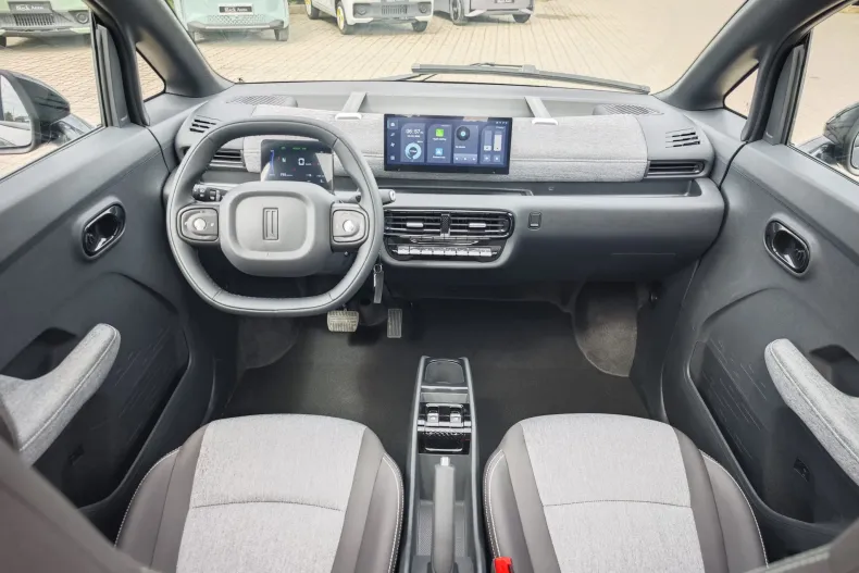 LINKTOUR Alumi Pro din 2025 cu 3 km - oferta LIN213117 - foto 12