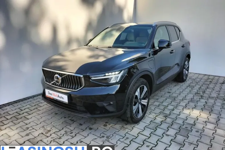 Volvo XC40 din 2023 cu 27.964 km - oferta VOL213118 - foto 1