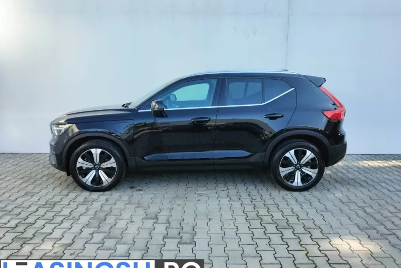 Volvo XC40 din 2023 cu 27.964 km - oferta VOL213118 - foto 5